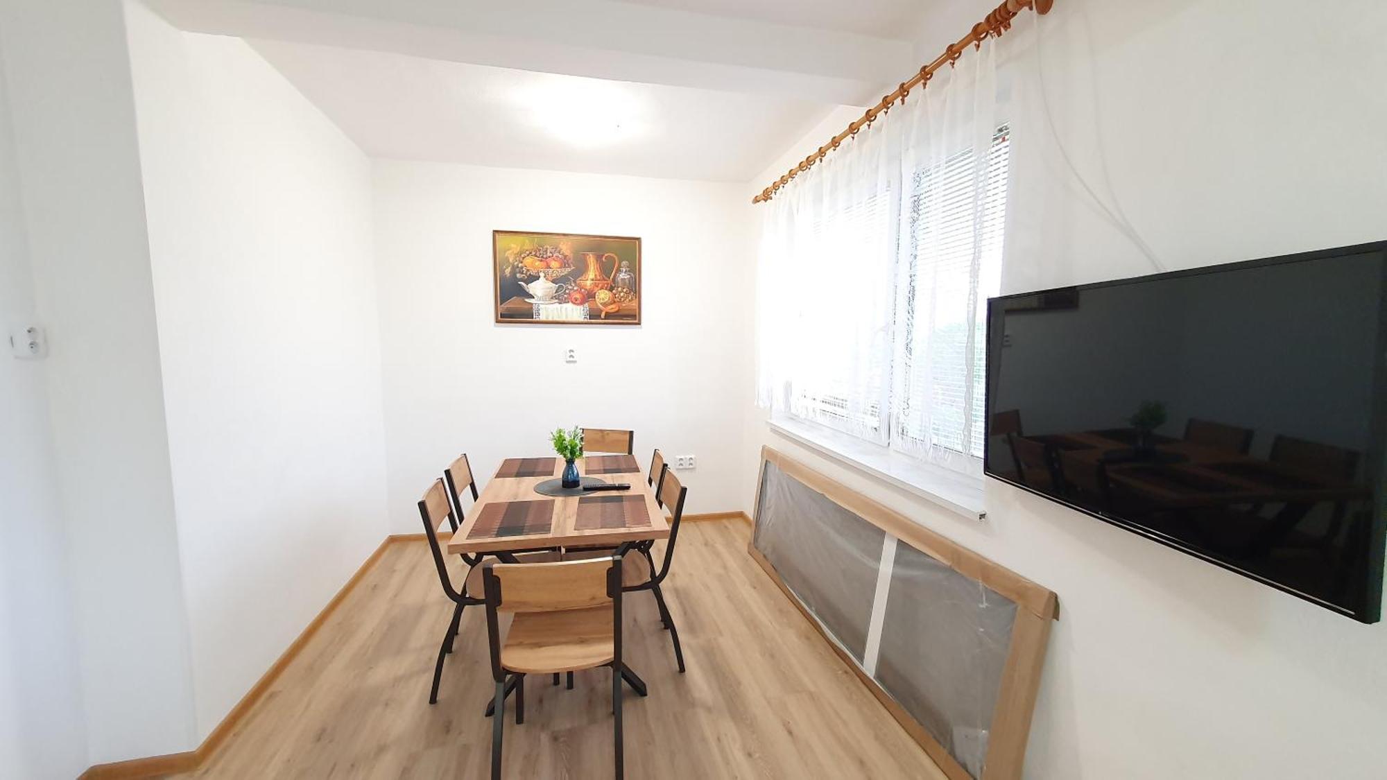 Lilly Home 36 Зноймо Екстериор снимка